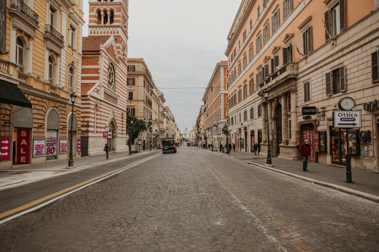 Hotel Seven Rzym Zewnętrze zdjęcie