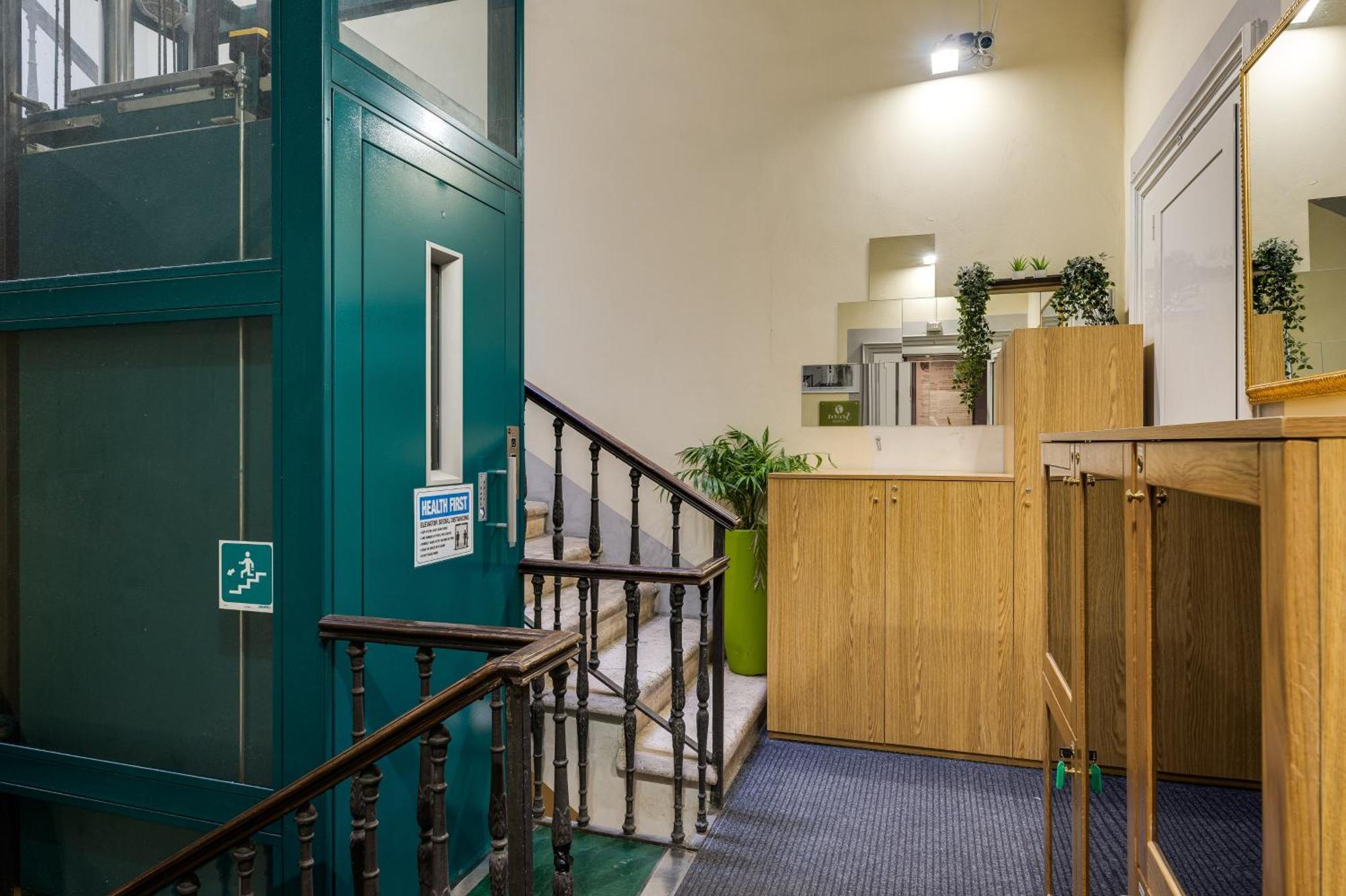 Hotel Seven Rzym Zewnętrze zdjęcie