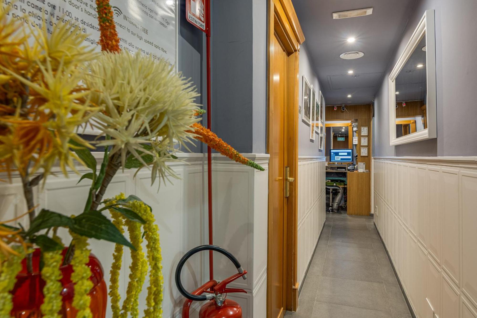 Hotel Seven Rzym Zewnętrze zdjęcie