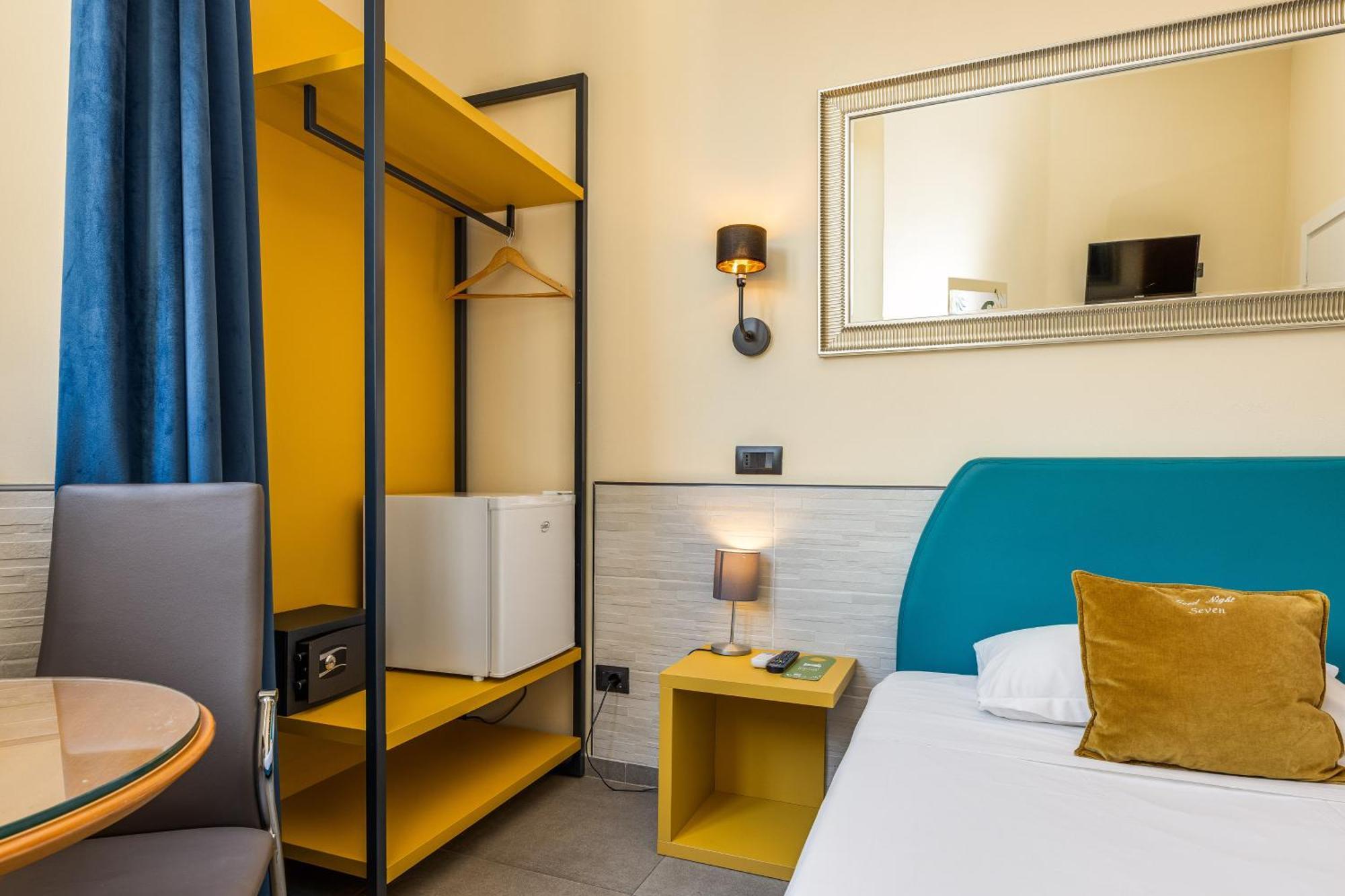 Hotel Seven Rzym Zewnętrze zdjęcie