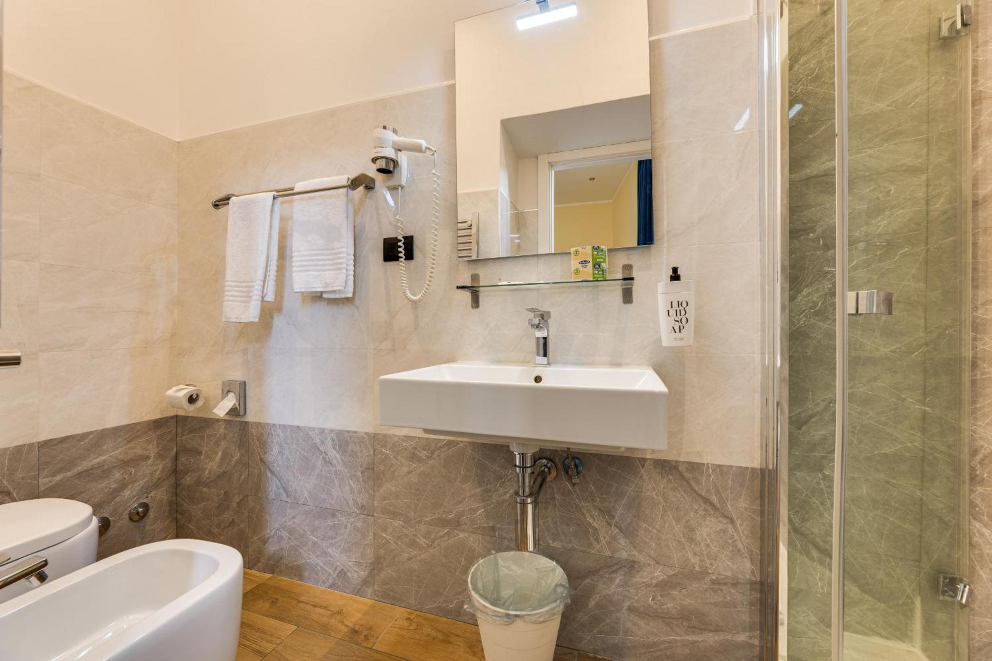 Hotel Seven Rzym Zewnętrze zdjęcie