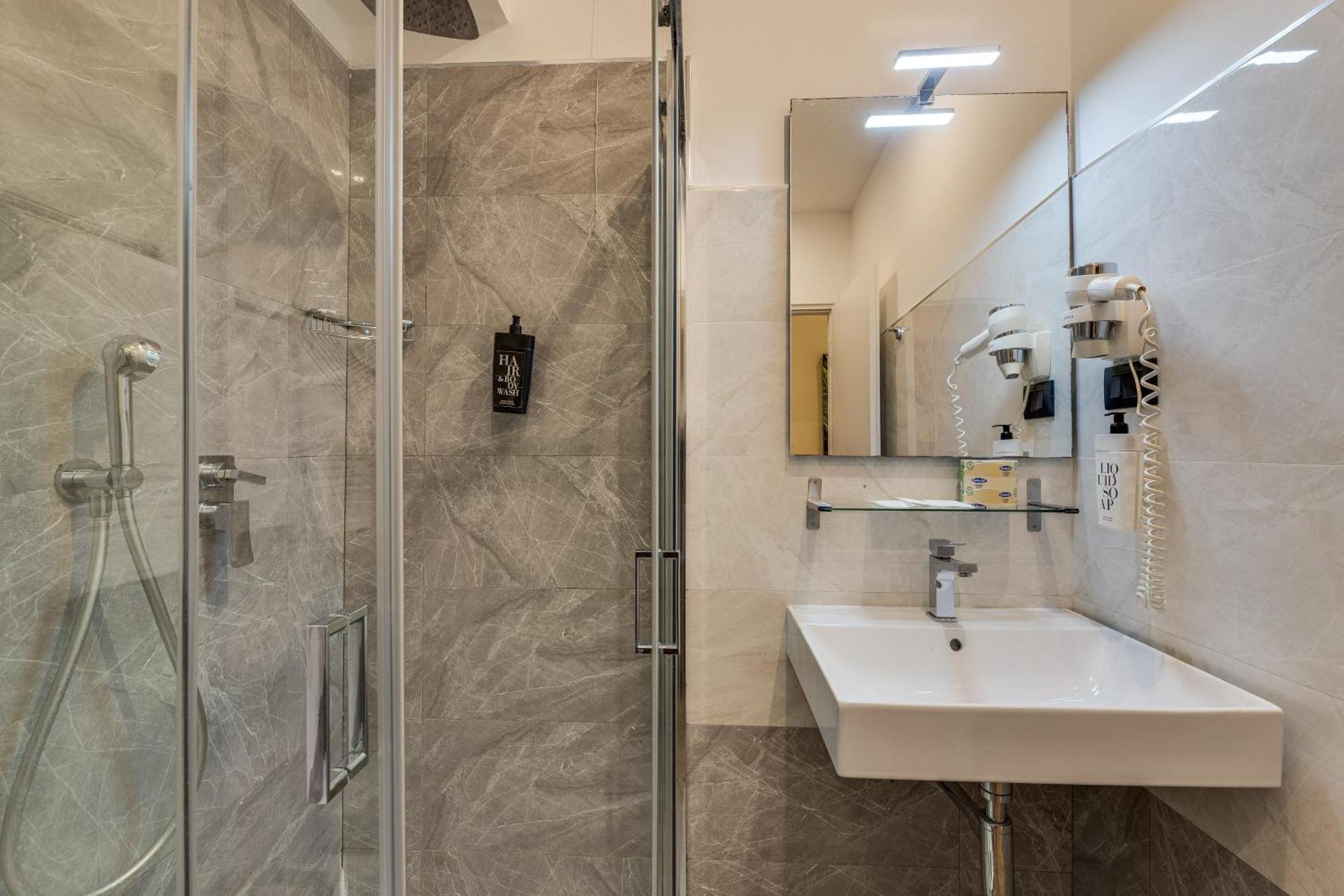Hotel Seven Rzym Zewnętrze zdjęcie